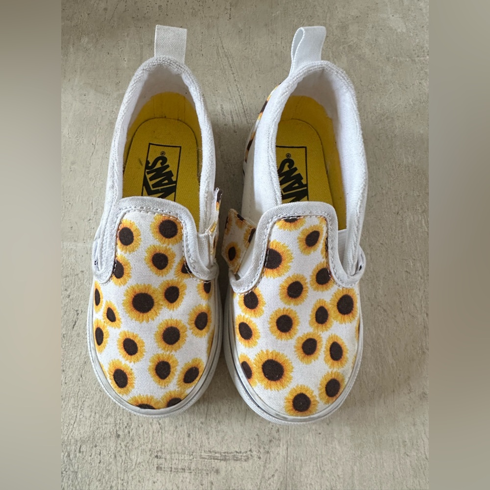 Vans Kids Sunflower Pattern Slip-On Sneakers